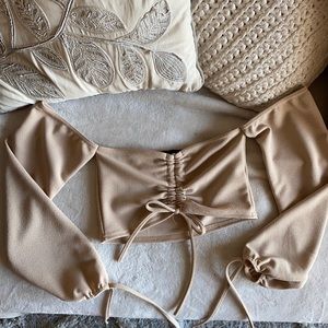 NOT AVAILABLE PrettyLittleThing Beige Off The Shoulder Crop
